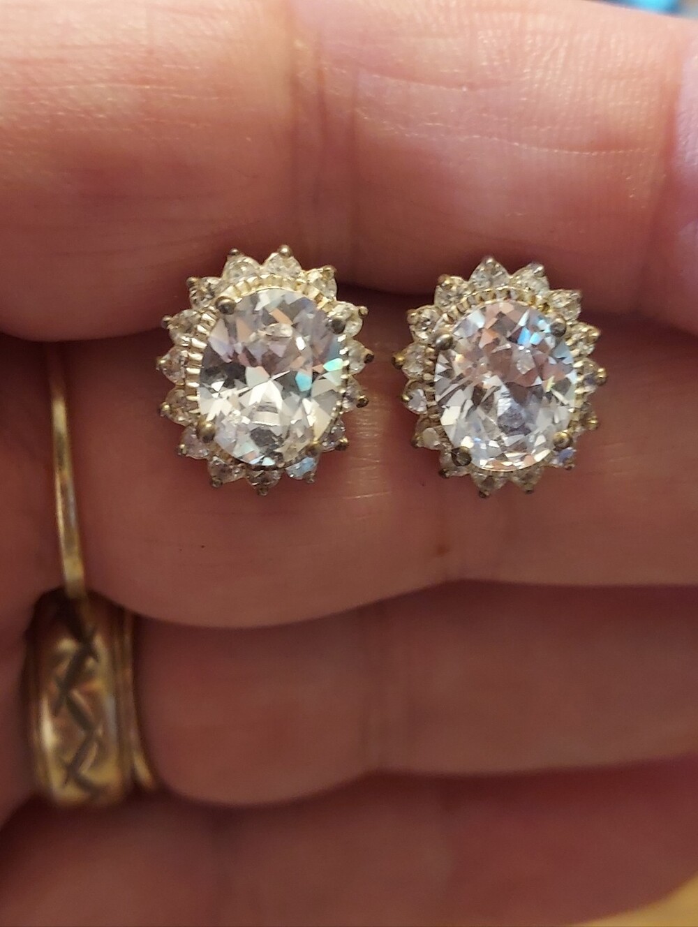 Beautiful CZ Earrings Set In 925 Sterling Silver